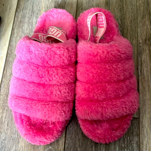 UGG Shoes - UGG Slippers